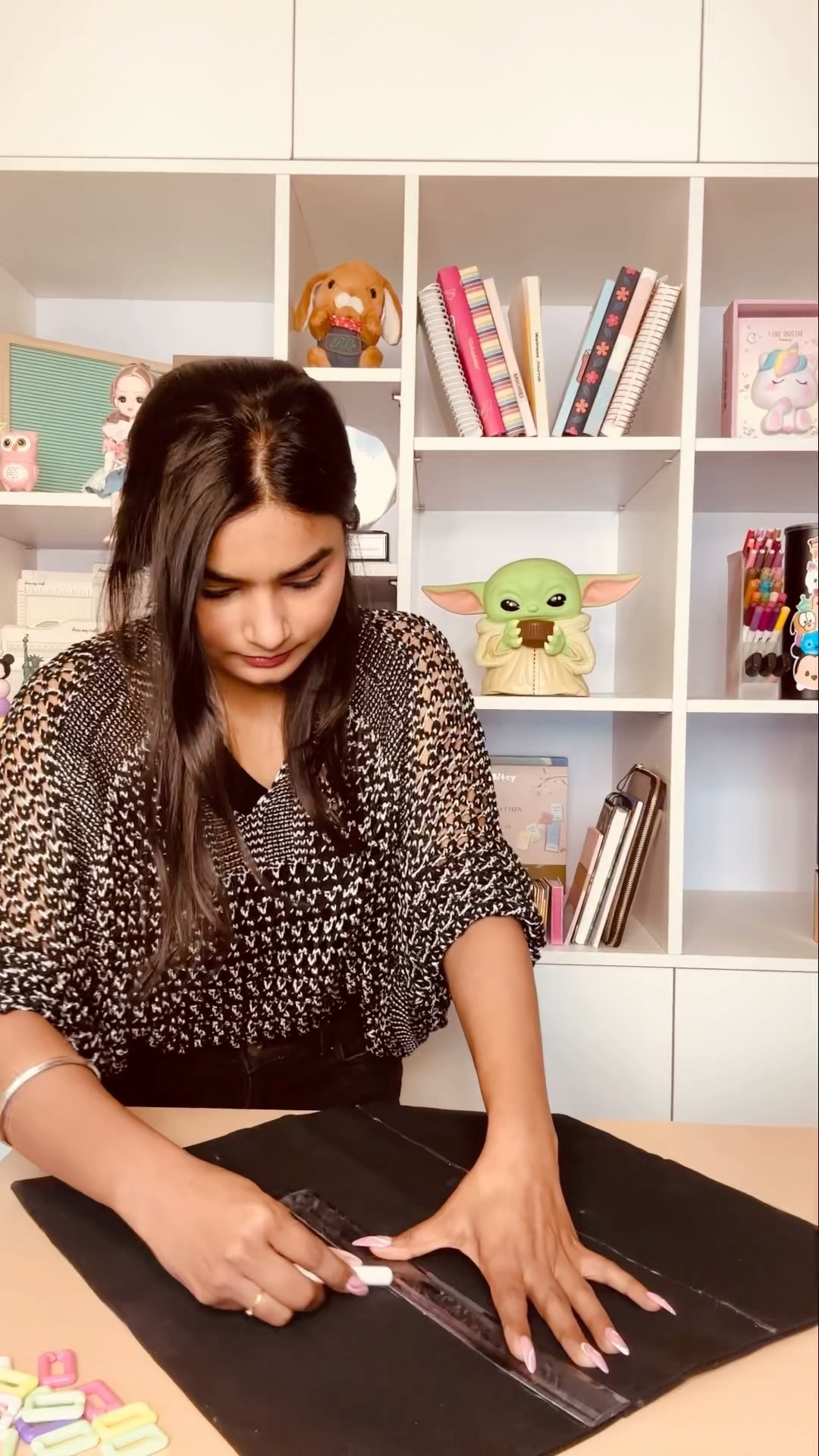 DIY Valentine Cushion ? #crafteraditi #valentinecrafts #handmade #diy #shorts ​⁠@CrafterAditi