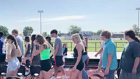 Wright City High School seniors practice for graduation