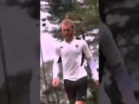 Simon Kjaer