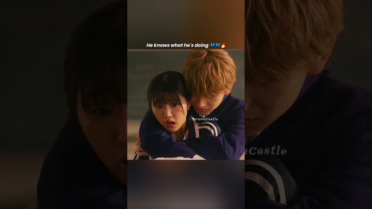 The way he hugged her 🤌🦋 #jdrama #japanese #lovesickellie #shorts
