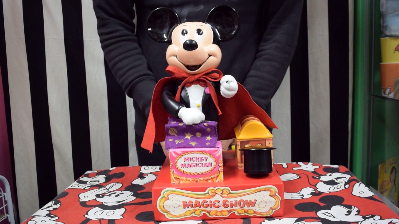ミッキー　Mickey the Magician maxresdefault.jpg