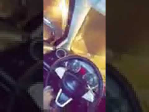 تحكي لي على همها تبكي على مها