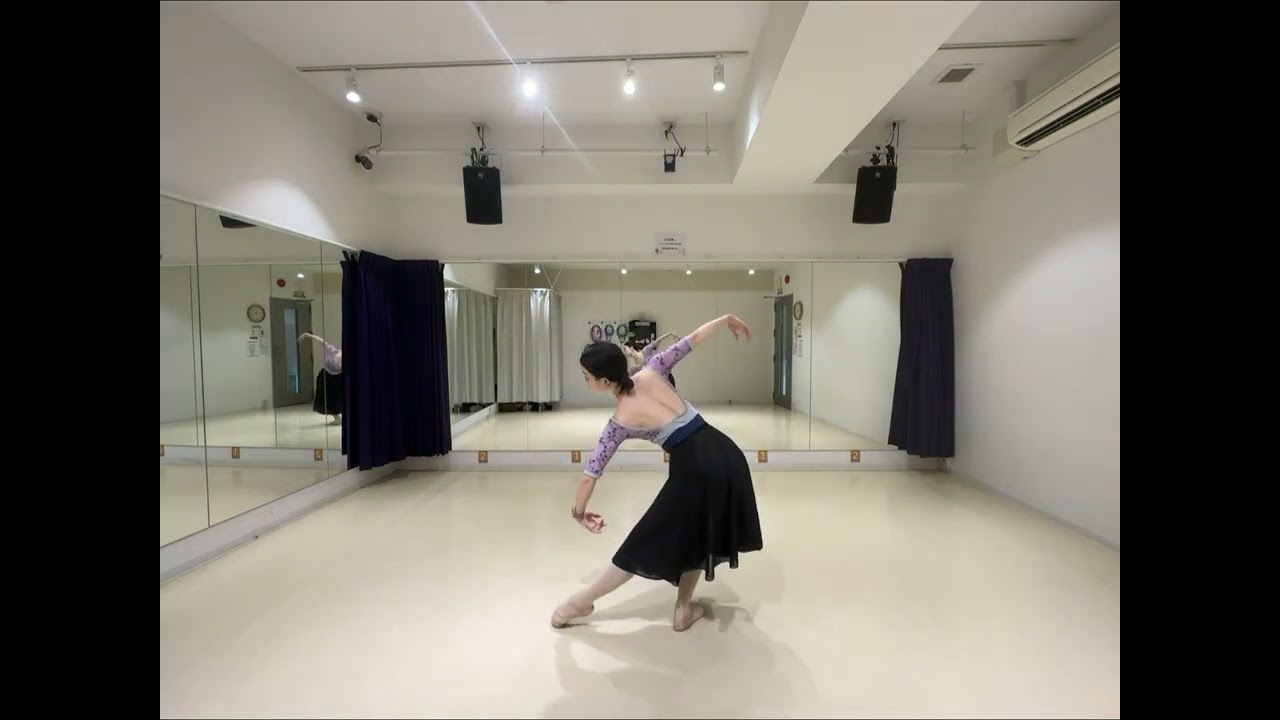 眠れる森の美女 第1幕よりリラの精のVa 初心者向けver. - YouTube