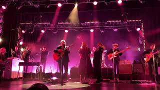 Nathaniel Rateliff and the Night Sweats perform "What If I" with Lucius at The Beacon Theatre