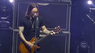 Alter Bridge - Wouldn
