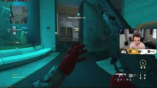 Abezy shows How you Humble a group of Iridescent players