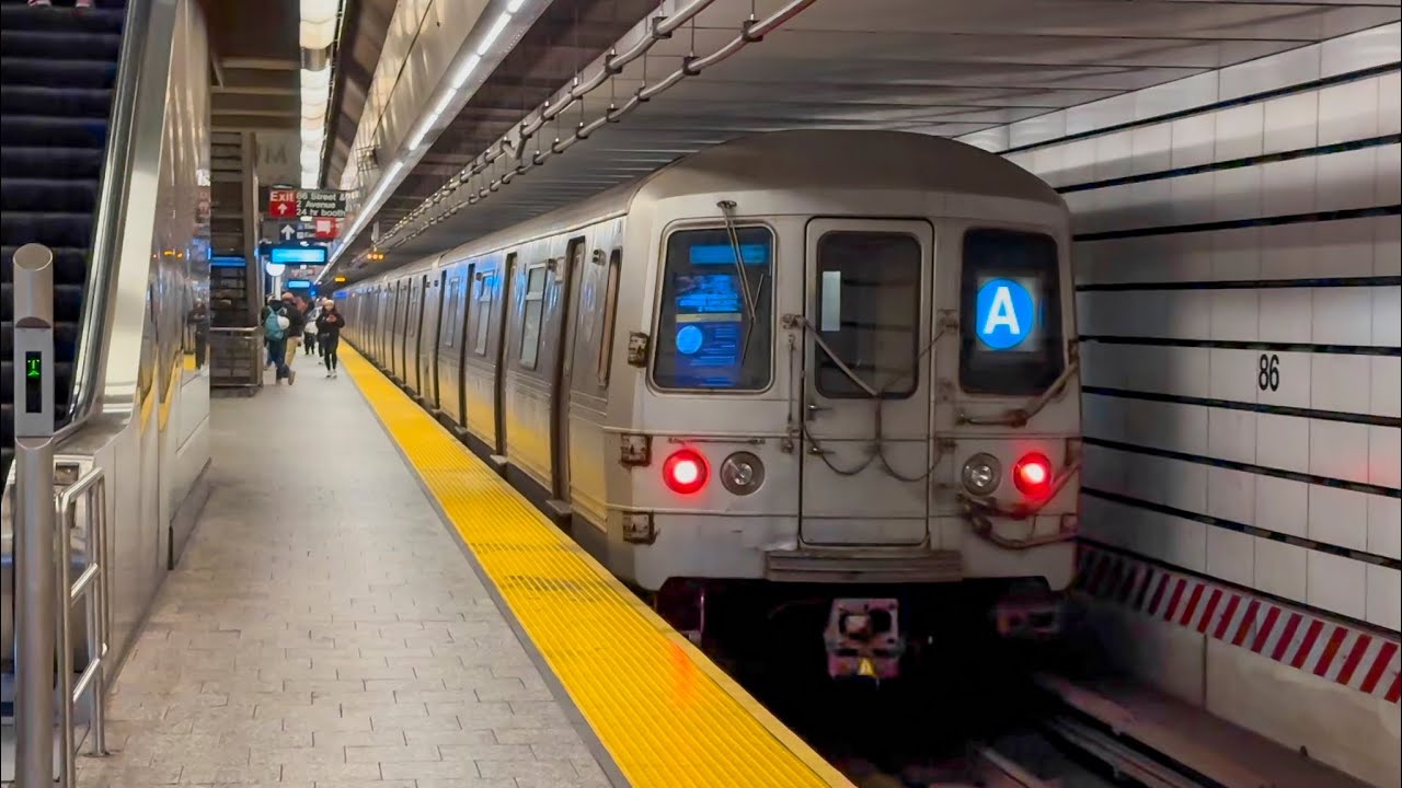 R68 Vs R211 R46/R68/R179/R211 A, C, D, & N Trains at 86 Street - YouTube