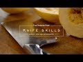 Tips and tricks for using Knives safely in the Kitchen