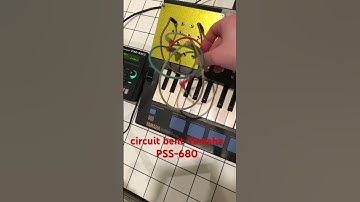 Circuitbent Yamaha Keyboard