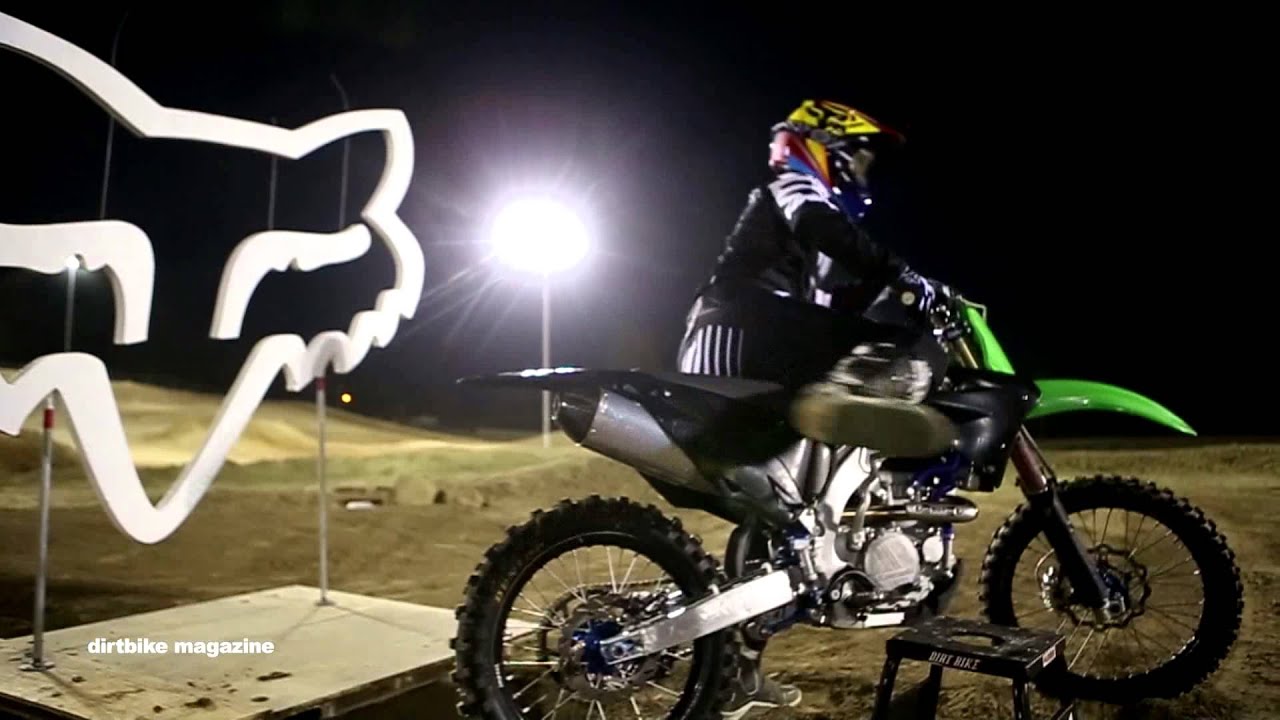 What is included in a typical motocross dirt bike race?