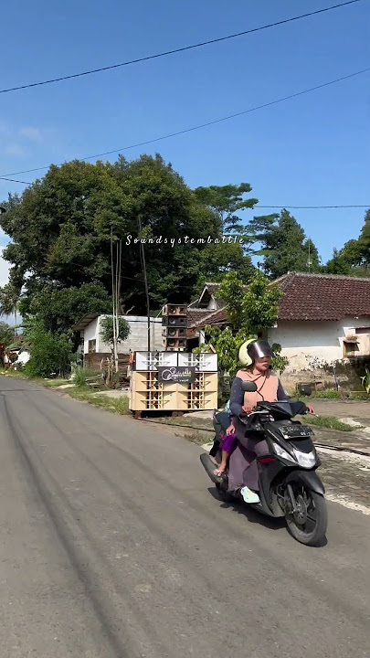 Takbiran Horeg Ala Warga Jatim