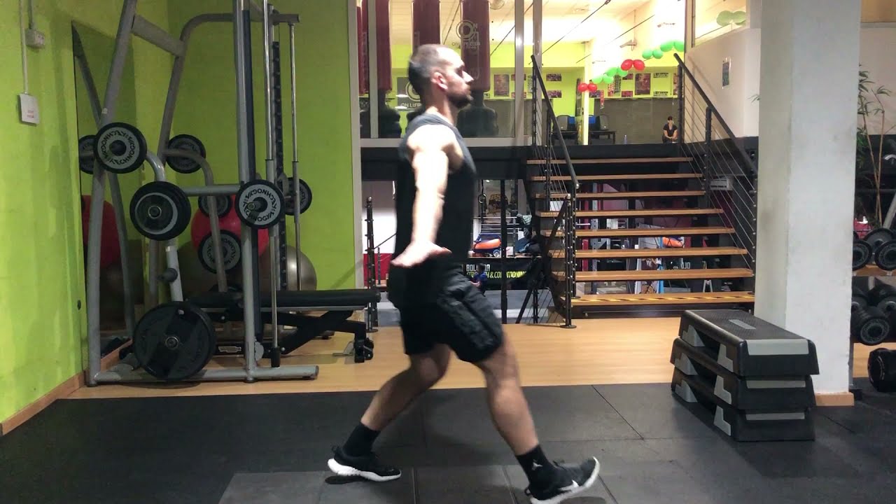 Coach Matteone - Alternating Front Lunges / Affondi frontali alternati