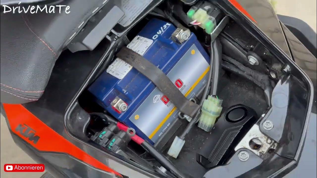 KTM Duke 690 Winterfest machen Batterie abklemmen gezeigt YouTube