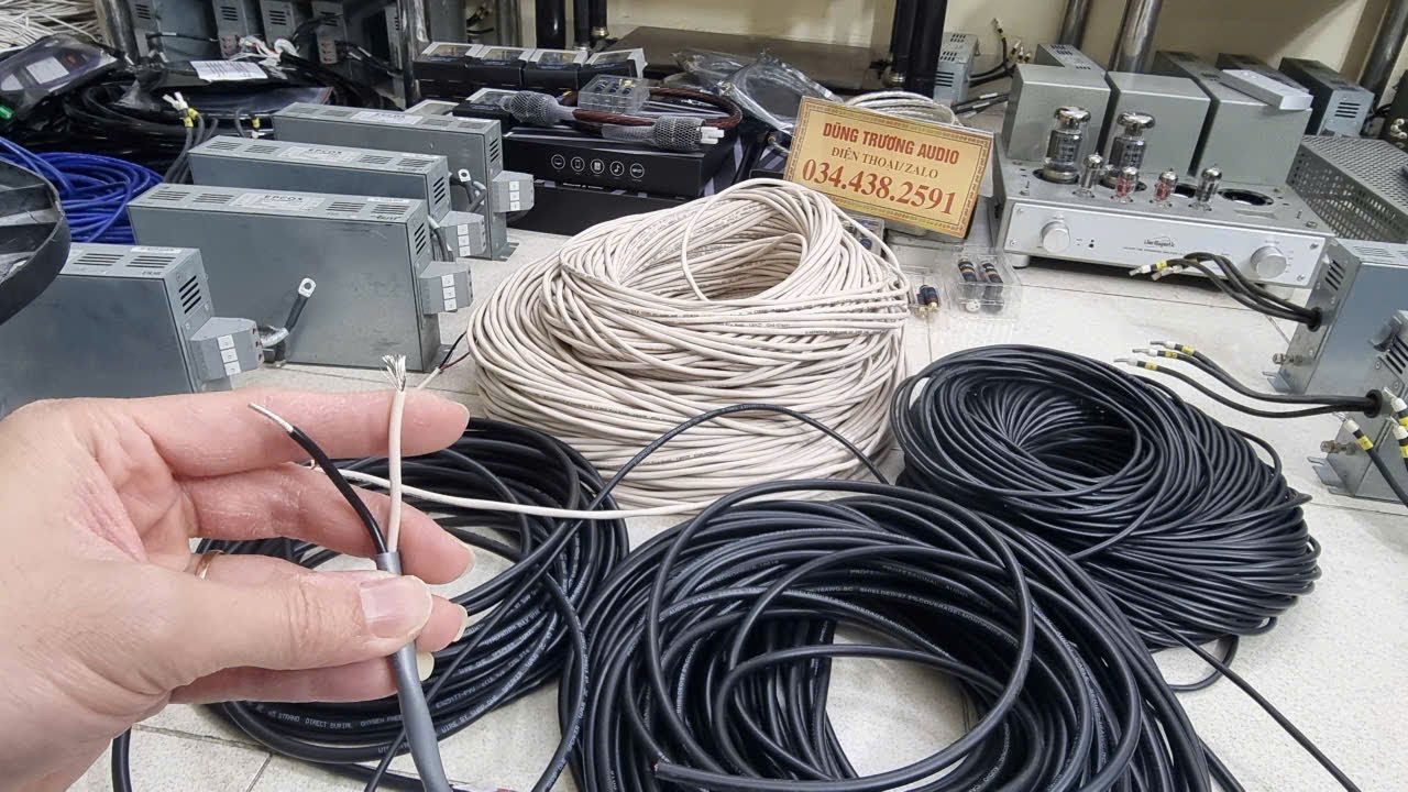 Dây loa bãi mỹ mạ bạc ,dây loa đồng mỹ bản plenium ,bản burial ,dây monoprice tín hiệu đúc đặc vỏ.