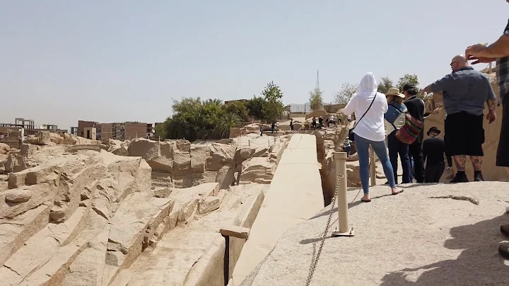 Ancient Megalithic Anomalies At The Aswan Quarry I...