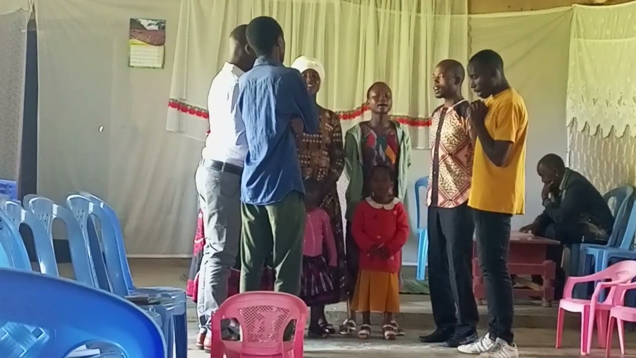 Song: Zakayo akapanda mti