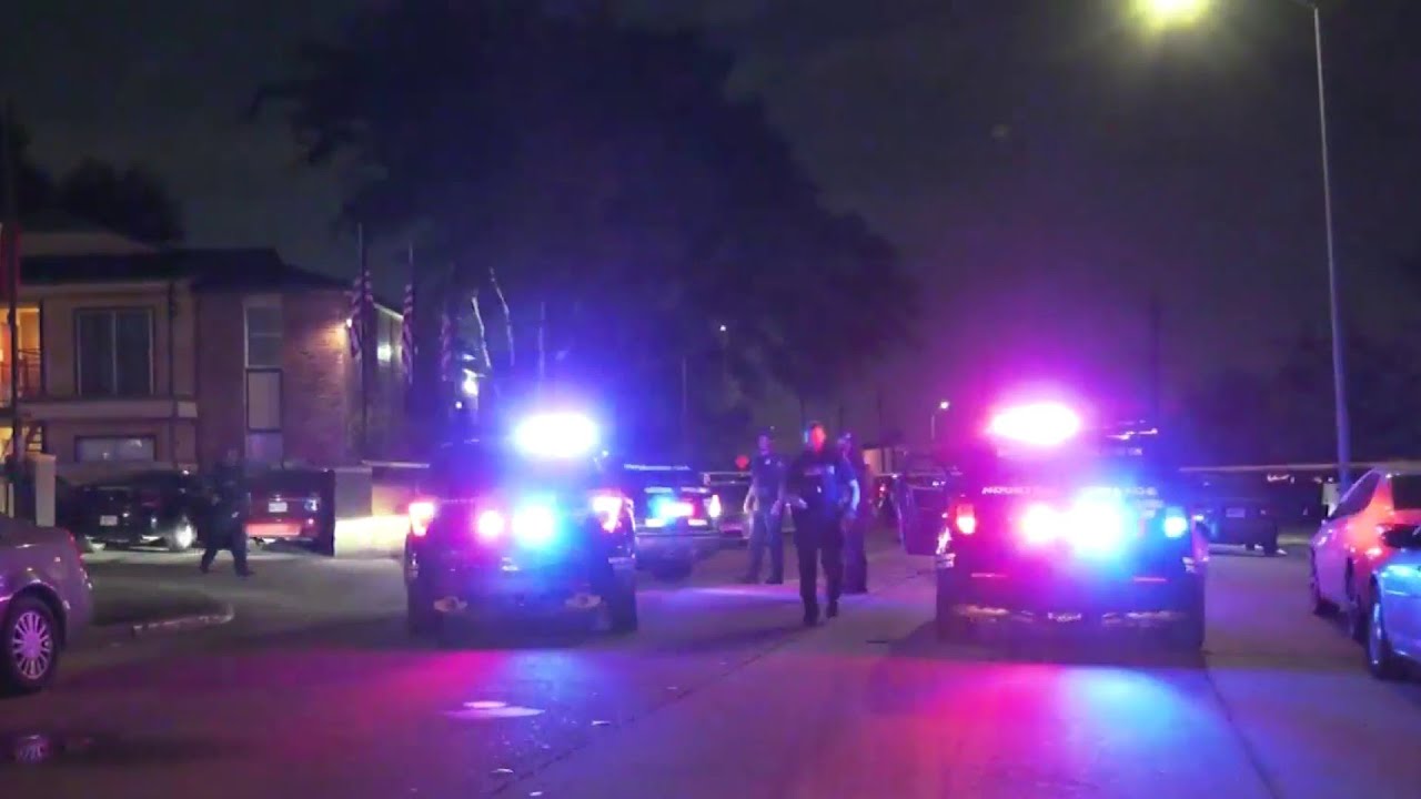 Man found shot to death in car in southwest Houston, police say - YouTube