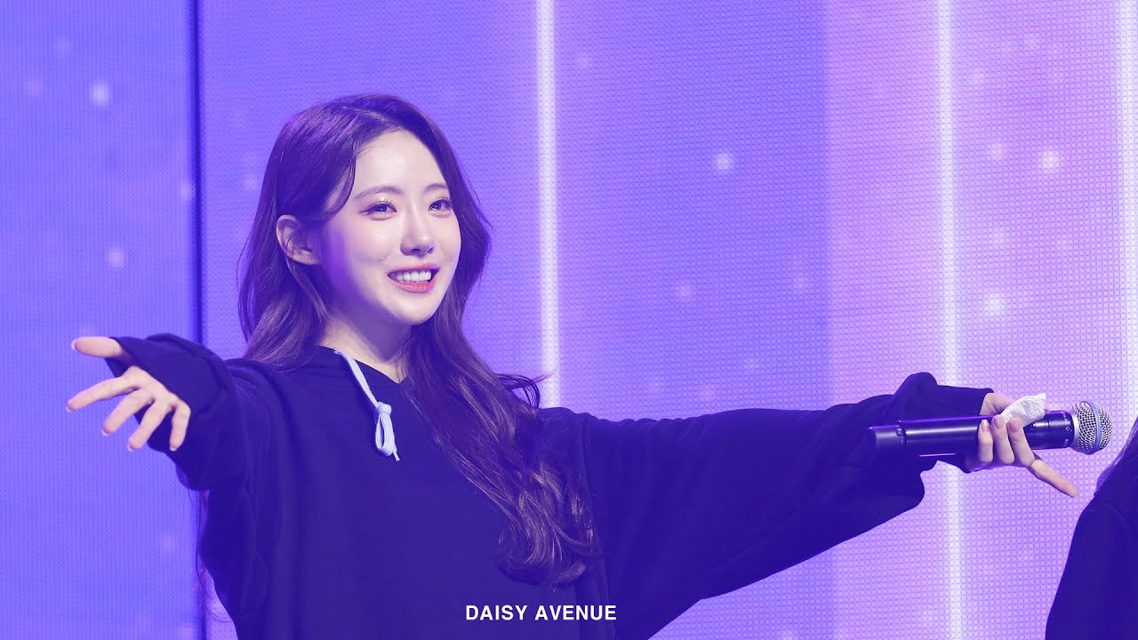 230108 우주소녀 루다 1억개의 별 4K 직캠