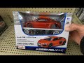 MAISTO ASSEMBLY LINE AUDI R8 1/24 DIECAST MODEL CAR CLOSE UP LOOK