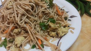 Restaurant style egg noodles in Telugu || ఎగ్ నూడిల్స్ ఇంట్లోనే ఈసీ గ 10నీ|| లో  ప్రిపేర్ చేసుకోండి