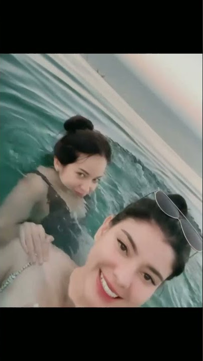 Enzy Storia Berenang