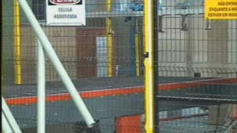 Line feeding of machine with 2 ABB Robot