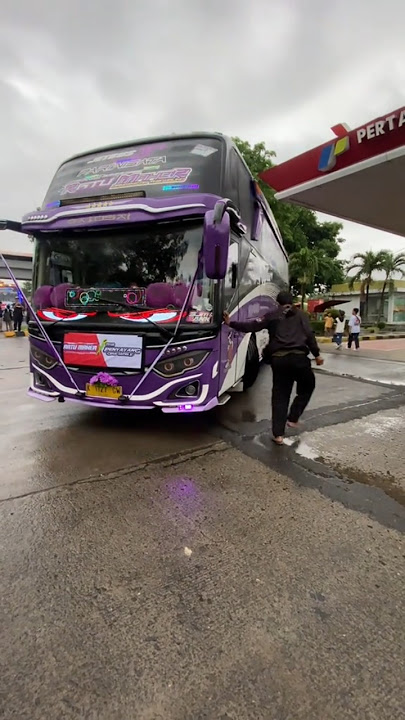 Story'WA bus SJM TRANS RATU MAHER mboiss 30 detik