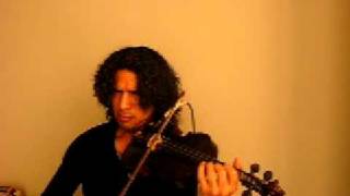 sangeet tocando y la Puppe en Alemania