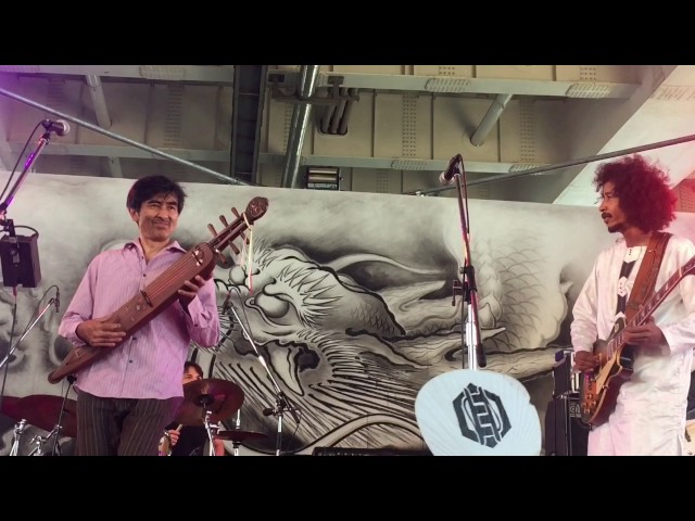 Tamikrest featuring OKI@橋の下世界音楽祭2017