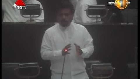 පාර්ලිමේන්තු මන්ත්‍රීවරුන් හෙලිකොප්ටර් යොදා ගැනීම පිළිබඳ පාර්ලිමේන්තුවේ සංවාද