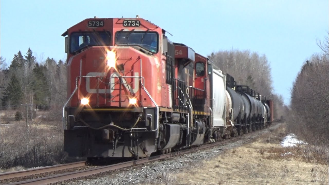 SD75I 5734 Leads a Very Short Manifest Train CN 594 West thru Salisbury ...