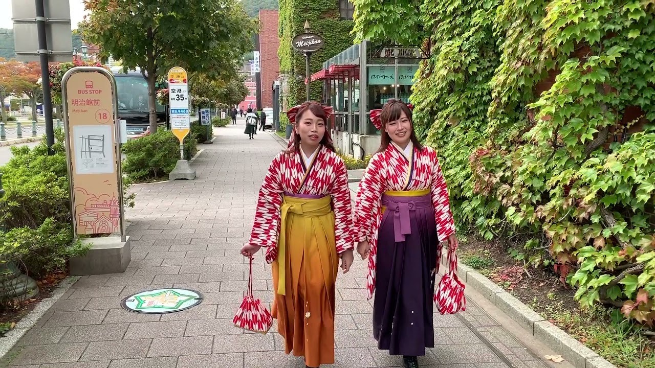 函館 貸衣装 ハイカラさんで街を歩くと 可愛いから周りの人が振り向き見惚れます Youtube 函館 貸衣装 ハイカラさんで街を歩くと 可愛いから周りの人が振り向き見惚れます Youtube