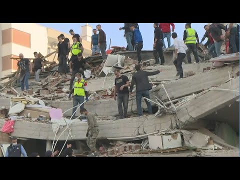 مقتل 12 وإصابة أكثر من 400 جراء زلزال في بحر إيجة قبالة تركيا 🇹🇷