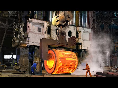 The Amazing Process of Melting and Forging Gigantic Metal