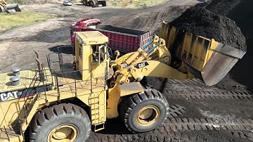 Caterpillar 992C Wheel Loader Loading Trucks With One Pass - Aerial View - S.G.M Melidis - 4k