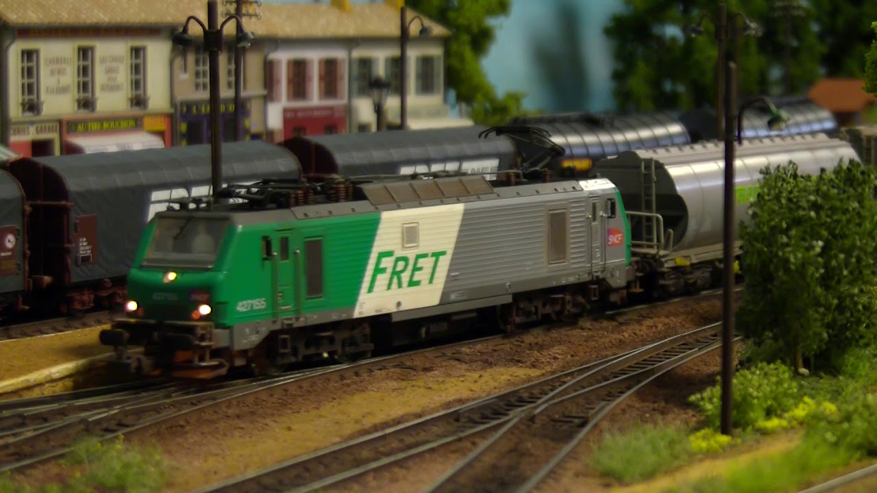 Train HO - Mon réseau HO  -  BB 22000 Roco , BB 27000 Mehano et BB 26000 Roco...