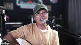 SIKLOES - TIADA KATA TERLAMBAT (COVER) KOESPLUS