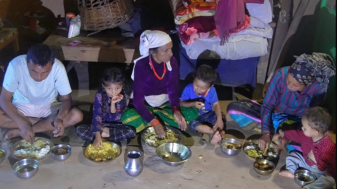 The Art of Cooking with Fire: Authentic Food from the Village