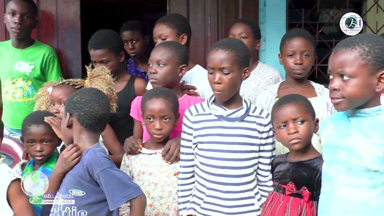 La remise des vivres aux orphelins de Brazzaville par l'association '' BISSI KONGO ''de France