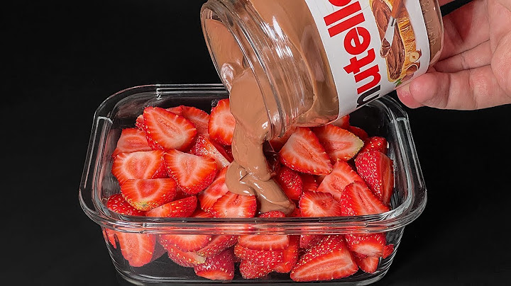 WHISK STRAWBERRIES WITH NUTELLA! Children will be amazed