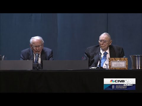   Warren Buffett And Charlie Munger Share Their 100 Year Vision For Berkshire