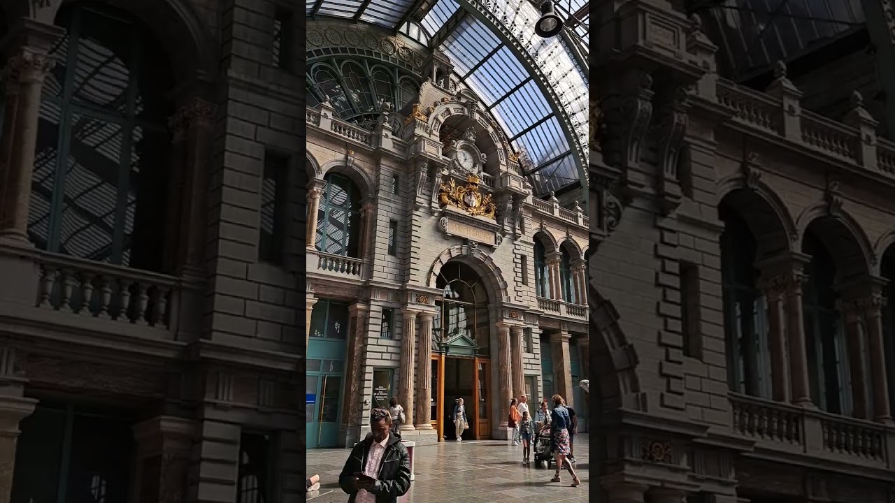 Station Antwerp Central, p. 2