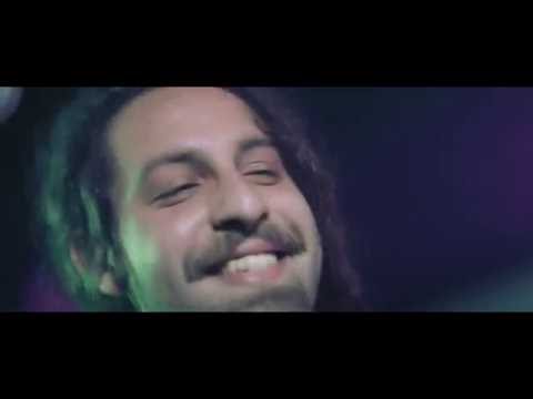 Random House At Maestro البيت العشوئي عاللوج مياسترو