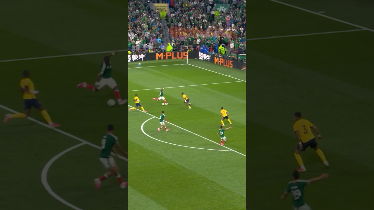 Quiñones scores Mexico’s first goal against Ecuador ⚽️ #FIFAWorldCupOnYT