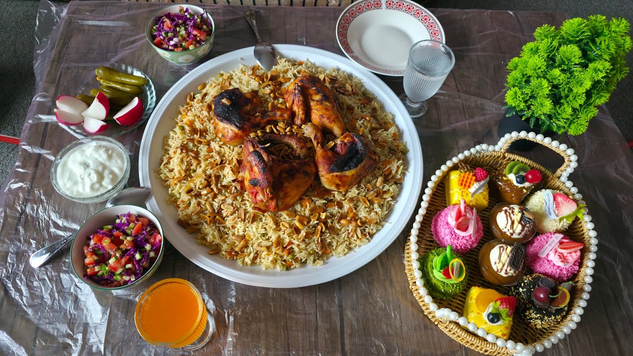اطيب أُوزي بالدجاج بدون لحمه مفرومه🤗 والطعم بشهي😋😘 جربوها حتحبوها🤩 وجمعة مباركة وتقبل الله الطاعات🤲