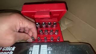1/2” DRIVE CLICK Torque Wrench and Sedy 14-Piece-Torx SOCKET SET