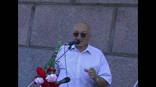 видео: Вечер памяти Евгения Клячкина на Стрелке Васильевского острова. Санкт-Петербург. 30.07.2005 картинка: Вечер памяти Евгения Клячкина на Стрелке Васильевского острова. Санкт-Петербург. 30.07.2005