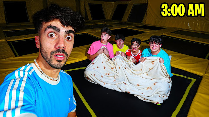 PASAMOS UNA NOCHE EN UN PARQUE DE TRAMPOLINES