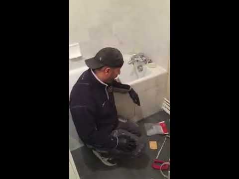 comment-changer-un-joint-(levre)-de-pipe-wc