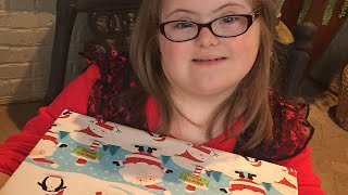 Operation Christmas Child Shoebox
Hey guys! Welcome to Sarah Grace Club! This year, Sarah decided to put together a shoebox for Operation Christmas Child. These shoeboxes are delivered to kids in need around the world. Check out what all Sarah put in her shoebox!
Be sure to SUBSCRIBE, LIKE, FAVORITE, COMMENT and SHARE this video with others online who you think might enjoy being members of this special club!
Ok, goodbye! Peace!
OFFICIAL SARAH GRACE CLUB LINKS
YouTube
http://YouTube.com/SarahGraceClub
Facebook
http://Facebook.com/SarahGraceClub
Twitter
http://Twitter.com/SarahGraceClub
Instagram
http://Instagram.com/SarahGraceClub Operation Christmas Child Shoebox